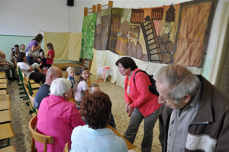 110 let školy ve Veleni 17. 9. 2011 – fotografie 3