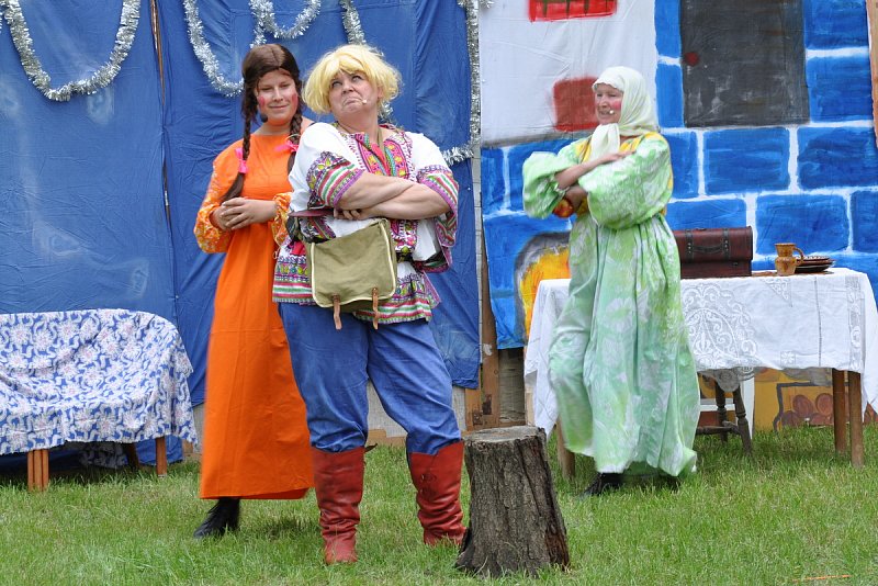 Dětský den 2015 - pohádka Mrazík - 'AJETO' – fotografie 4