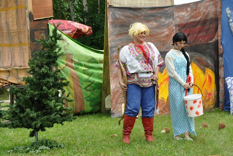 Dětský den 2015 - pohádka Mrazík - 'AJETO' – fotografie 12