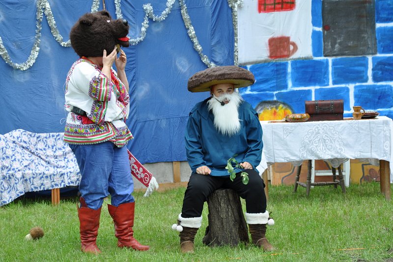 Dětský den 2015 - pohádka Mrazík - 'AJETO' – fotografie 19