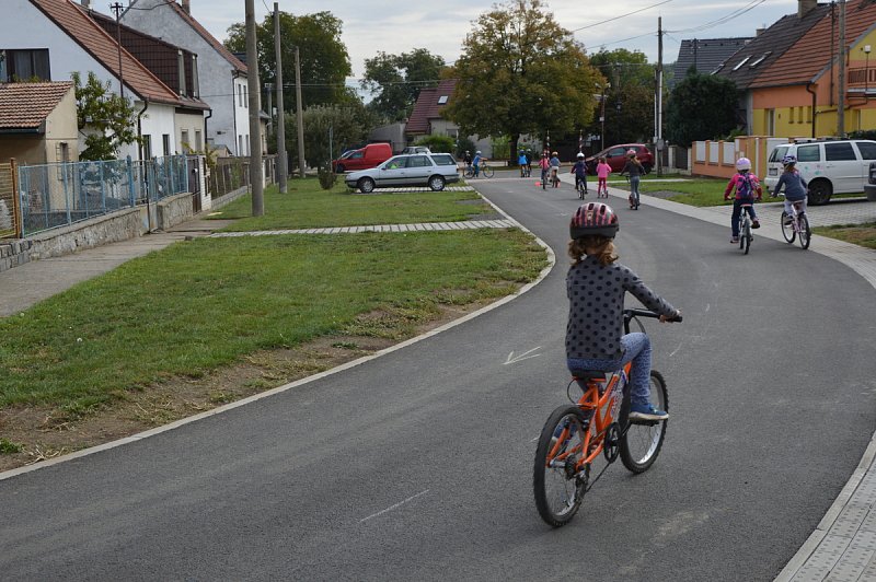 Dopravní den pro děti v ul. U Lípy – fotografie 5