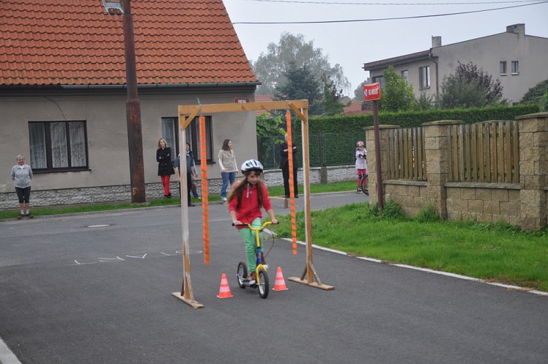 Dopravní den v nových ulicích – fotografie 11