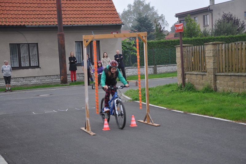 Dopravní den v nových ulicích – fotografie 12