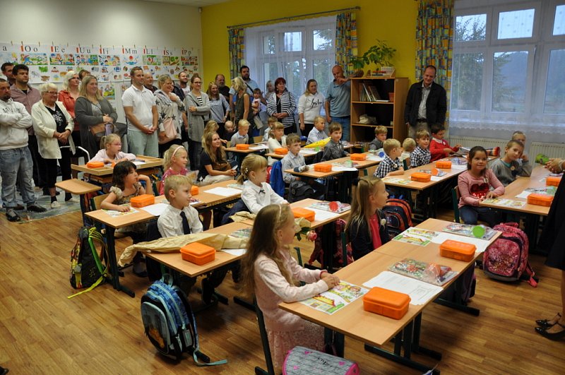 Hurá do školy - 3. září 2018 ve veleňské škole – fotografie 11