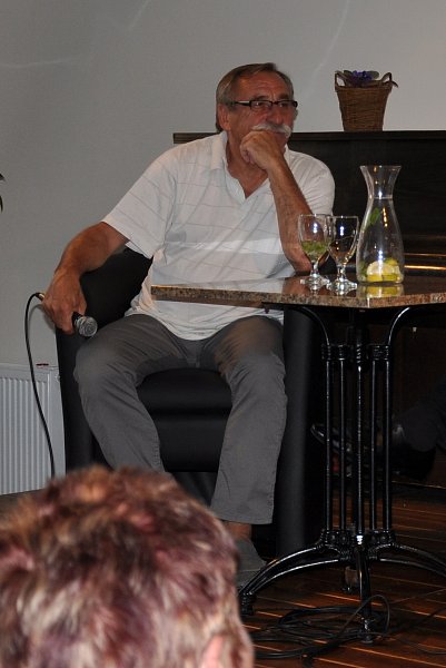 J. Paulová a P. Zedníček – fotografie 3