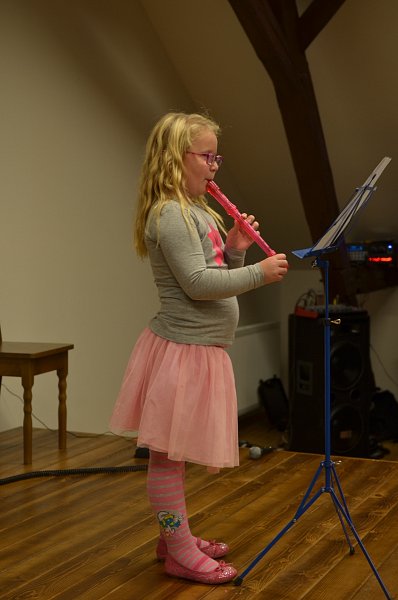 Koncert dětí z Veleně a Mírovic 20.11.2015 – fotografie 15