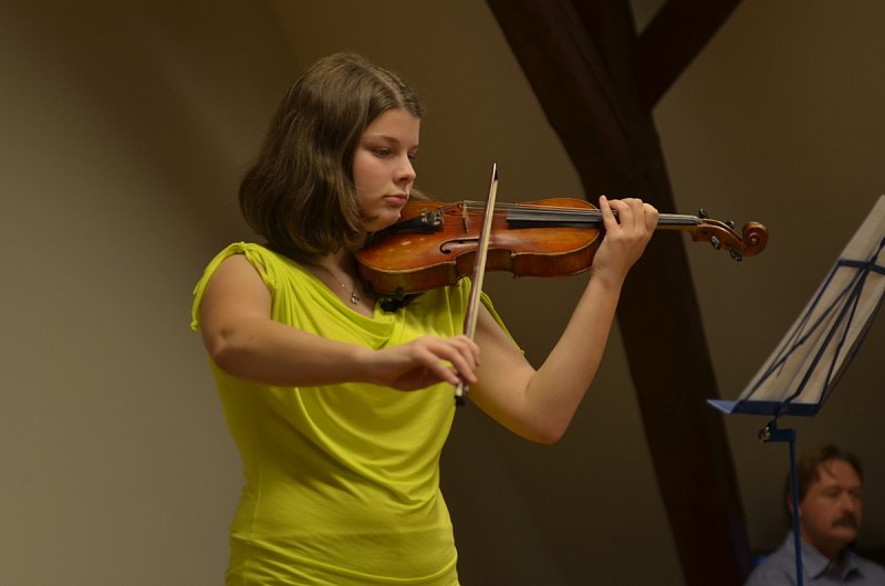 Koncert dětí z Veleně a Mírovic 20.11.2015 – fotografie 17