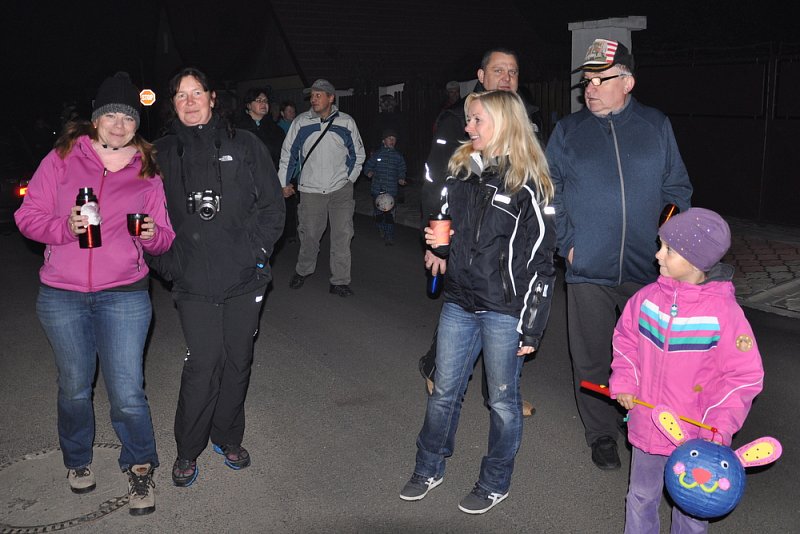Lampionový průvod a ohňová show 2014 – fotografie 7
