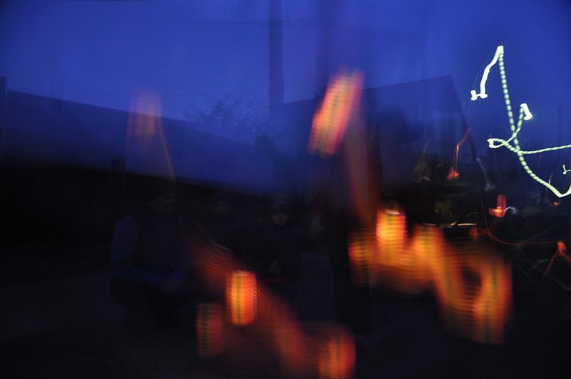 Lampionový průvod a ohňová show 2014 – fotografie 12