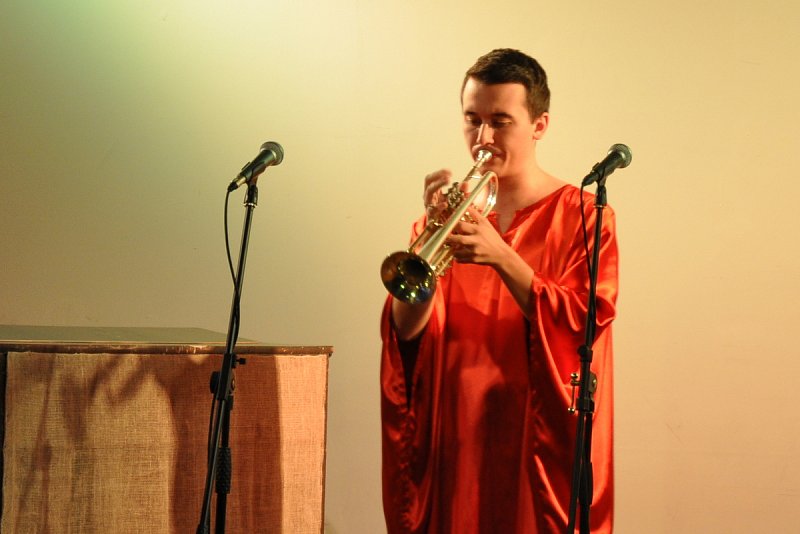 Návštěva paní hraběnky Mathildy Nostitzové ve Veleni a koncert Zuzany Stirské & Fine Gospel Time – fotografie 7