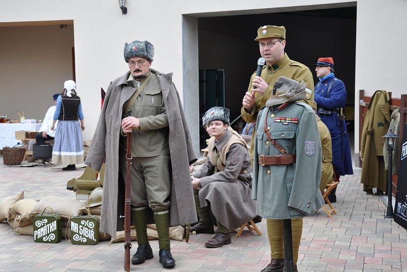 Oslava dne republiky 28. října 2016 ve Veleni – fotografie 11
