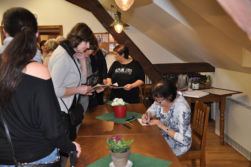 Recitál Marty Kubišové ve Veleni – fotografie 15