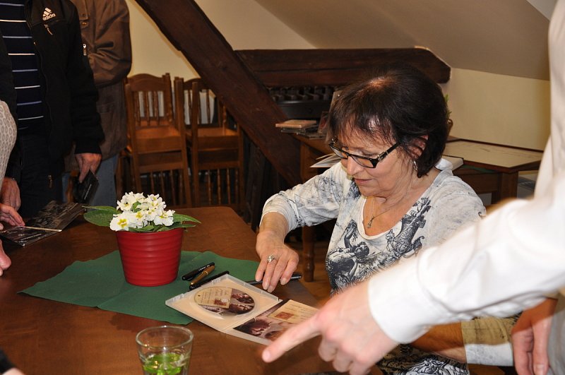 Recitál Marty Kubišové ve Veleni – fotografie 19