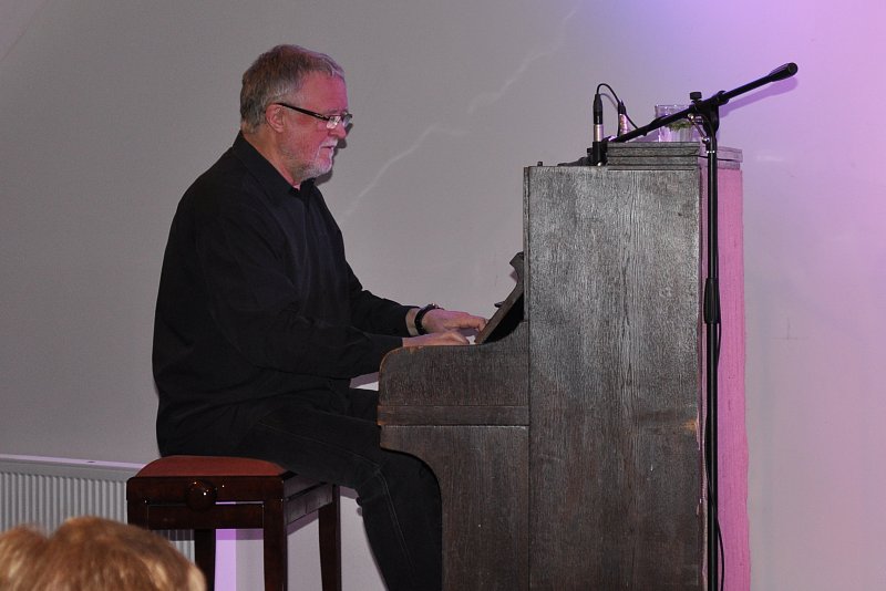 Recitál Marty Kubišové ve Veleni – fotografie 2
