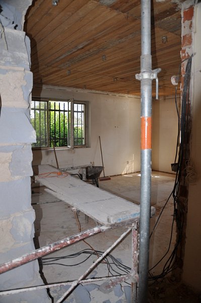 Rekonstrukce MŠ Veleň, stav ke dni 15.7.2013 – fotografie 4