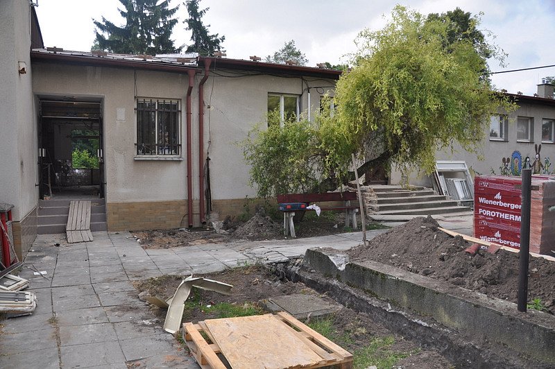 Rekonstrukce MŠ Veleň, stav ke dni 15.7.2013 – fotografie 11