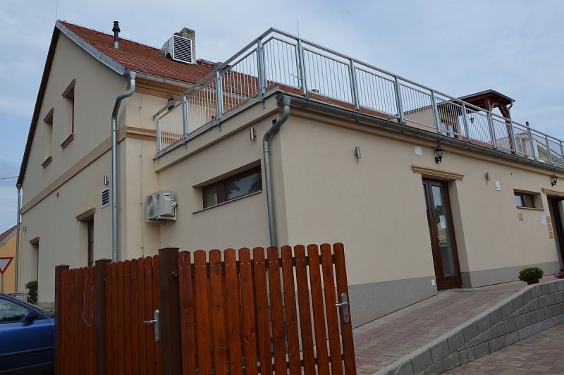 Restaurace a volnočasový dvůr otevřeny – fotografie 2