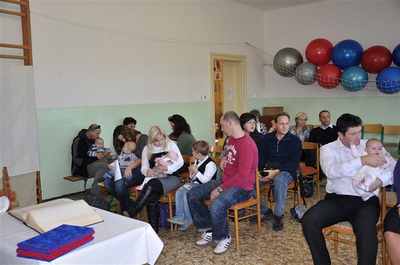 Vítání občánků  16. 10. 2011 – fotografie 2