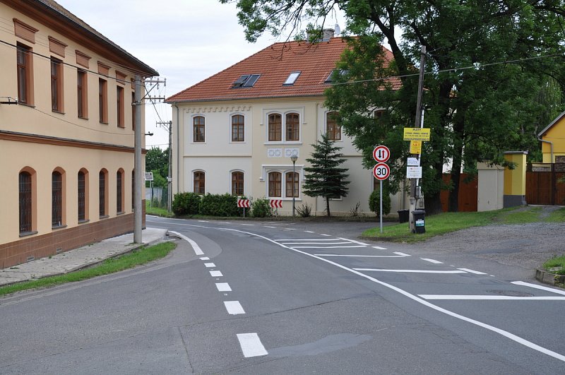 Zatáčka v Mírovicích dokončena – fotografie 2