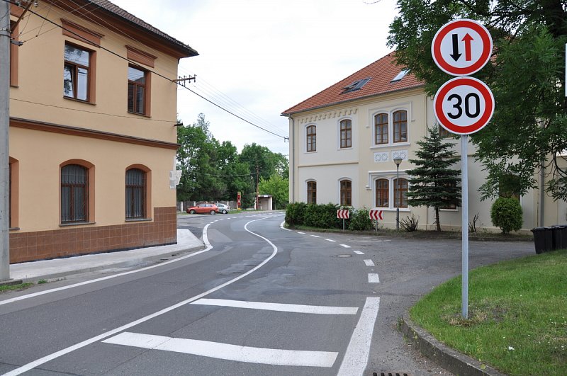 Zatáčka v Mírovicích dokončena – fotografie 3