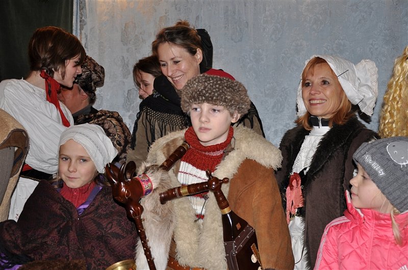 Zpívání pod stromečkem 2011 – fotografie 10