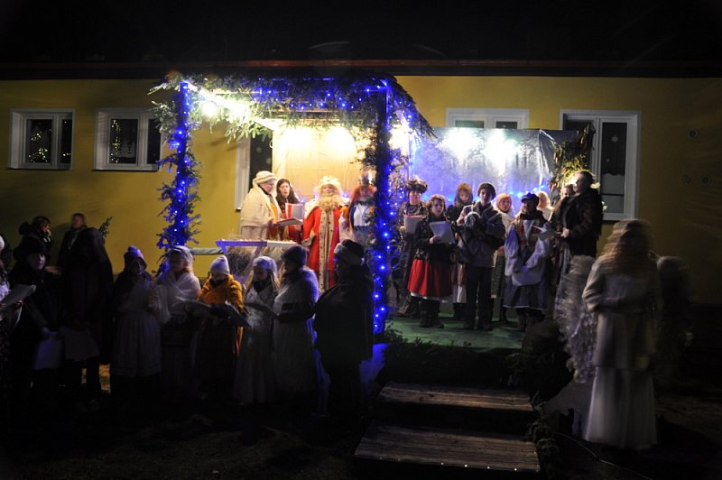 Zpívání pod stromečkem 2013 – fotografie 5