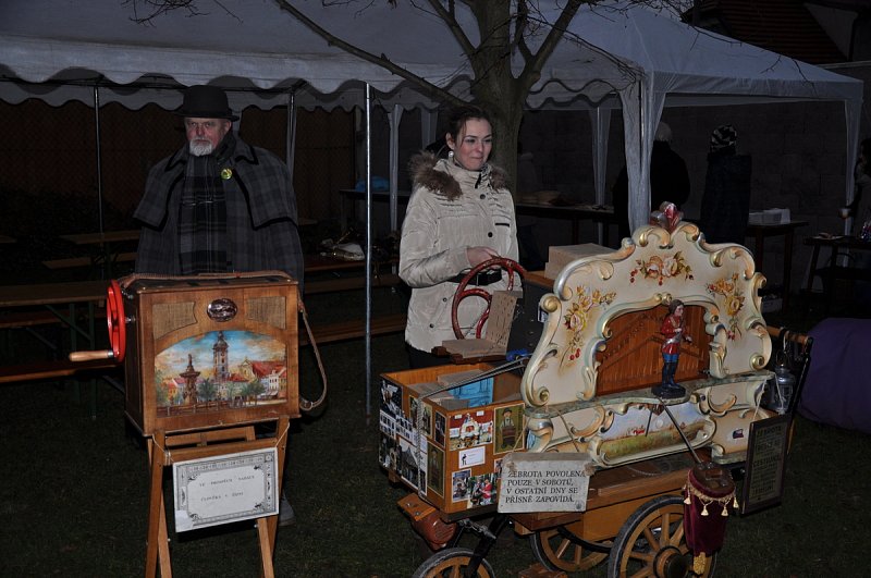 Zpívání pod stromečkem 2014 – fotografie 2