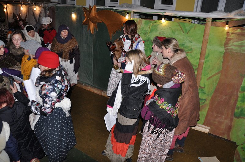Zpívání pod stromečkem 2014 – fotografie 12