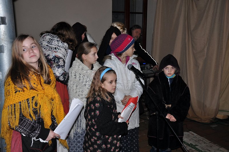 Zpívání pod stromečkem 2015 – fotografie 14
