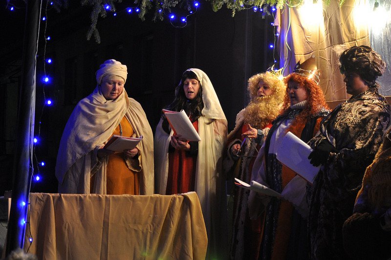 Zpívání pod stromečkem 22. 12. 2012 – fotografie 9