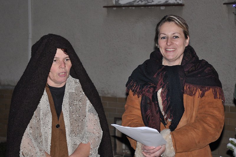 Zpívání pod stromečkem 22. 12. 2012 – fotografie 8